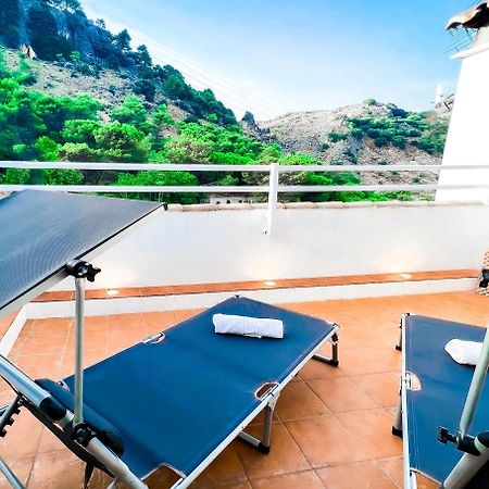 Grazalema - Casita La Calma - Incredible Views, Clima Frio-Calor, Wifi & Private Parking Optional Villa Dış mekan fotoğraf