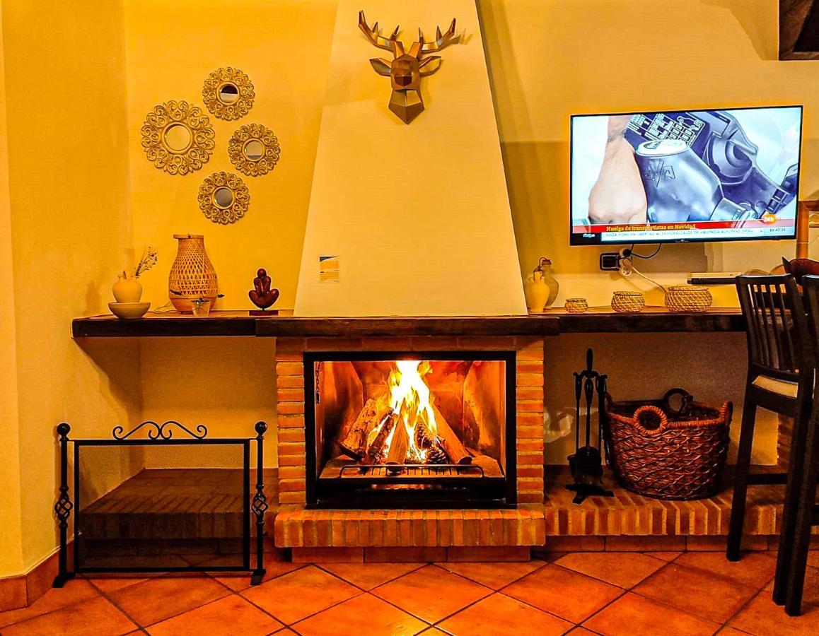 Grazalema - Casita La Calma - Incredible Views, Clima Frio-Calor, Wifi & Private Parking Optional Villa Dış mekan fotoğraf